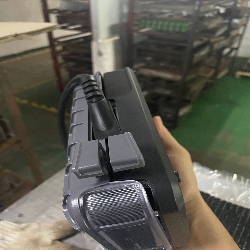 汽車(chē)啓動電(diàn)源矽膠防水圈的特性